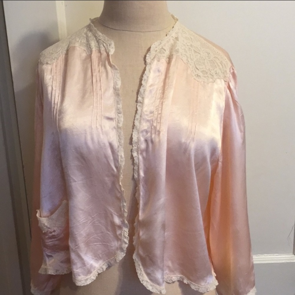 COPY - Satin vintage bed jacket